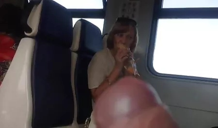 Велика собака ебет групове порно підлітка відео, перший повний Ицука-