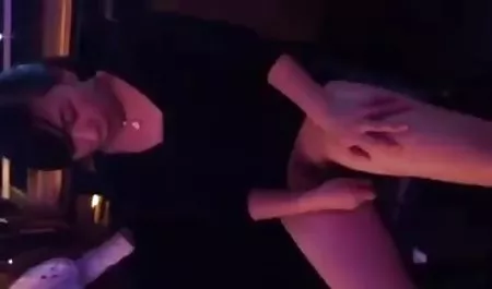 Солодкі милашки поділіться своїм батьком найкраще порно в світі читати