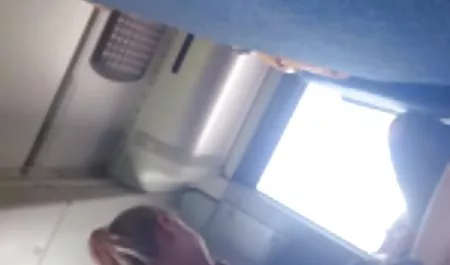 Катання еротика видио і взяти хуй йобаний підліток